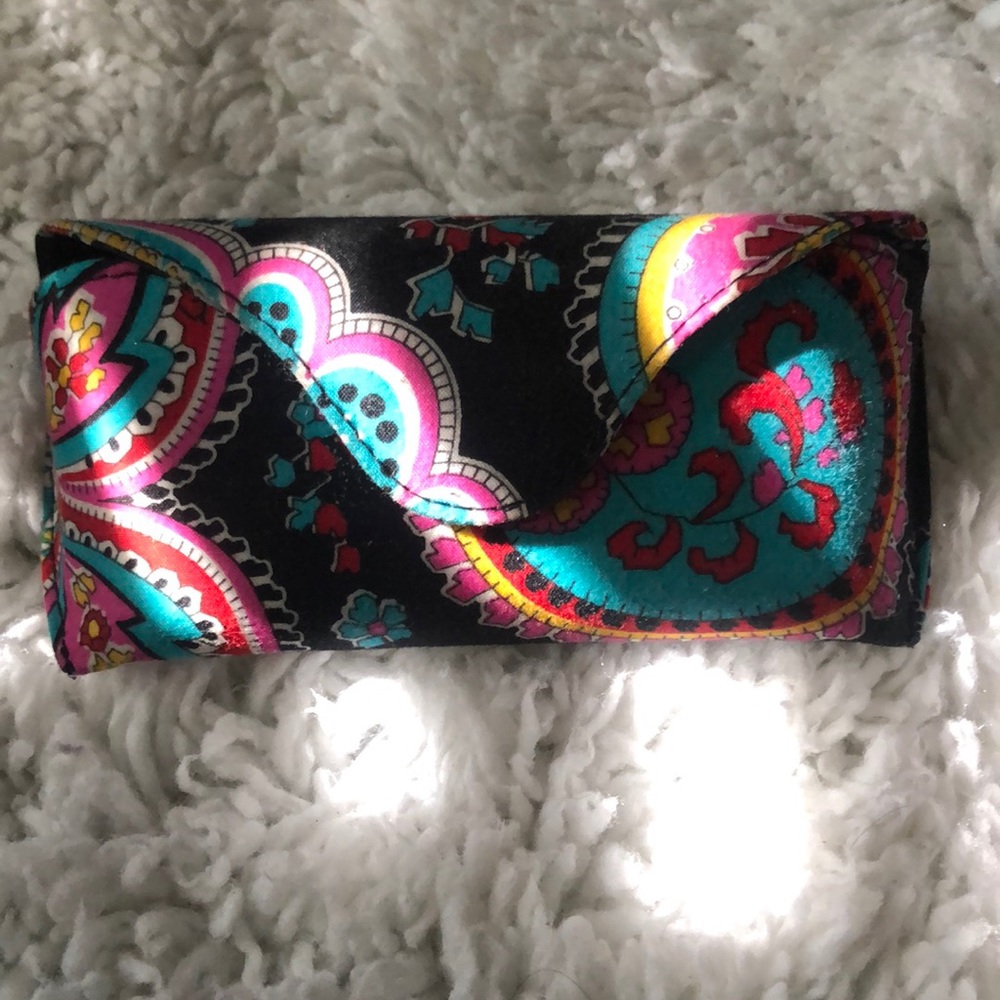 Vera Bradley eye glass or sunglasses case